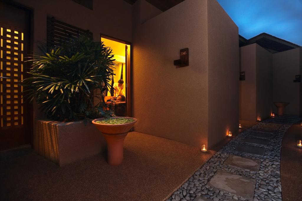 โรงแรมพัลซ์ กรันเด ปุตราจายา ภายนอก รูปภาพ The Bua Spa at the Bua Resort and Villas